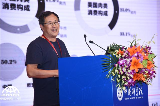 印遇龙院士：“要想富，先养畜” 种养结合助力乡村振兴
