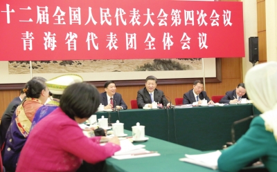 习近平：横下一条心 齐心协力打赢脱贫攻坚战