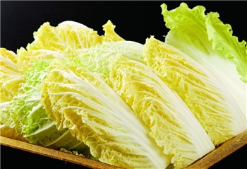 白菜一路涨价 极端天气和市场需求是主因