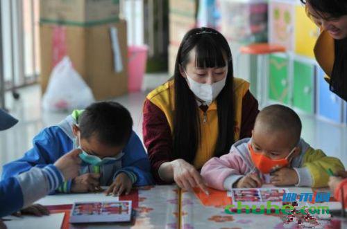 六部门：减少贫困儿童家庭因病致贫、因病返贫.jpg